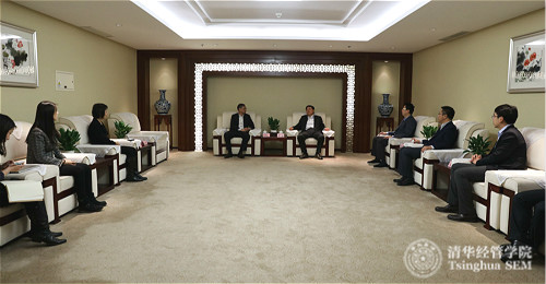 1 与会双方会面交谈_meitu_2.jpg