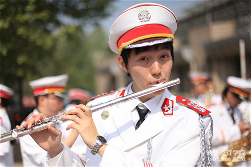 1494913614112020939.jpg 贺维艺1_meitu_3.jpg