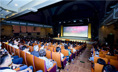 1621499408789097113.jpg 3.观影1.jpg