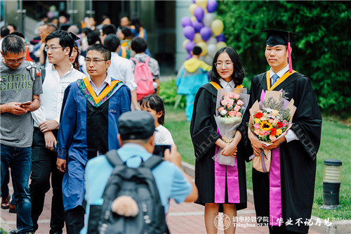 1562581634930036288.jpg 5.jpg