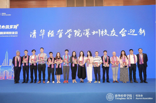 1602058774470053470.jpg 10.新校友迎新环节_meitu_6.jpg