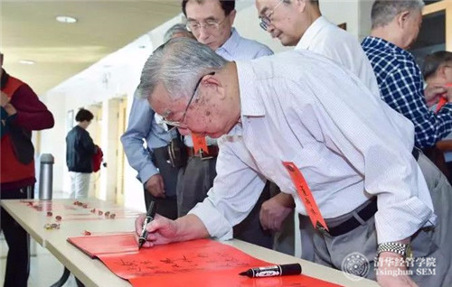 1537857004939001574.jpg 董新保老师签到.jpg